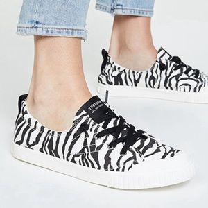 Womens Tretorn Zebra Sneakers Size 9